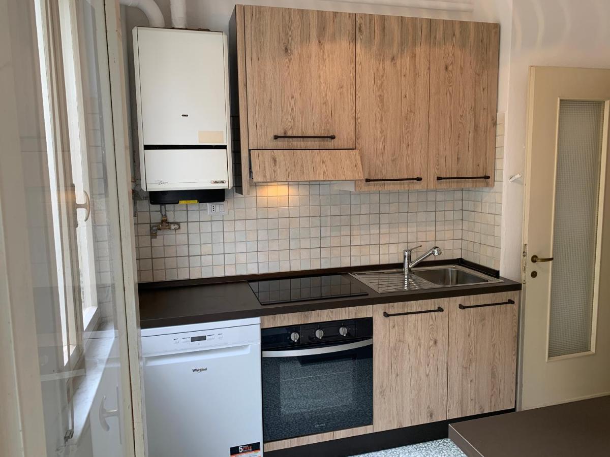 Casa Bianca 2 - Confortevole In Centro A Moneglia Εξωτερικό φωτογραφία